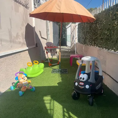 Kristas Σπίτι διακοπών Άγιοι Θεόδωροι