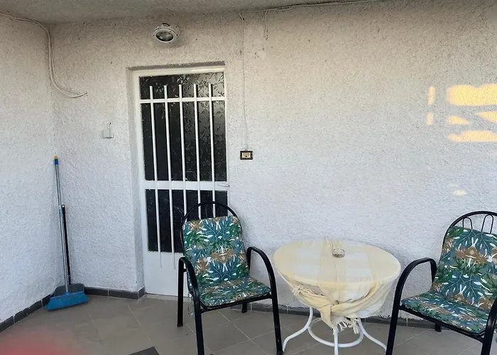 Kristas Casa de Férias Agioi Theodoroi (Corinthia)