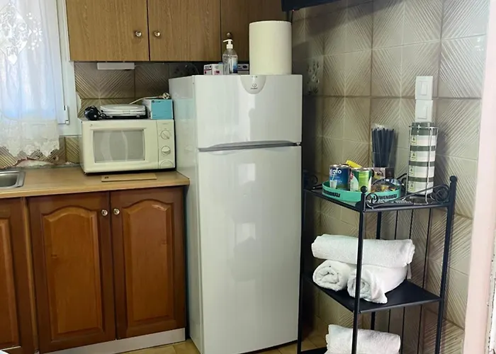 Kristas Casa de Férias Agioi Theodoroi (Corinthia)