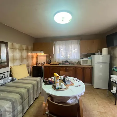 Holiday home Kristas Agioi Theodoroi (Corinthia)